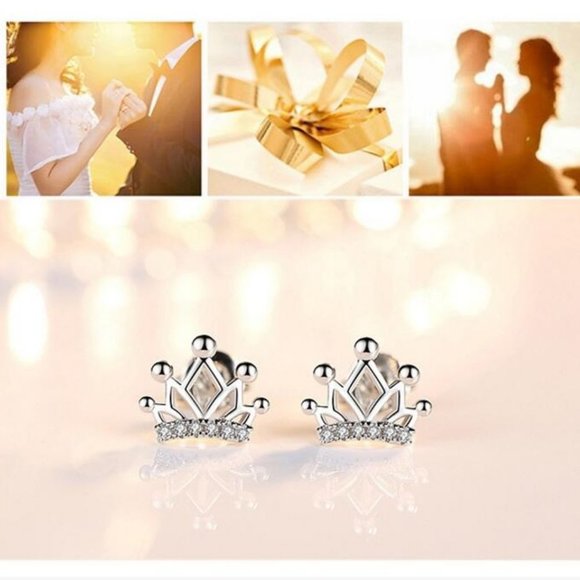 *NEW 925 Sterling Silver Diamond Crown Earrings - Picture 3 of 7